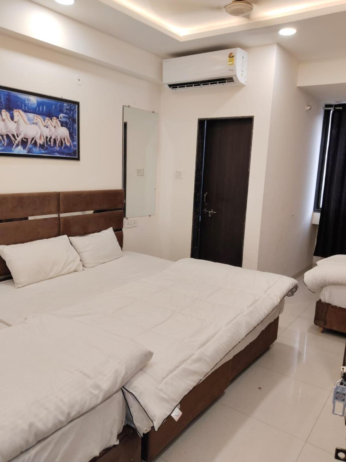 Hotel Kiwi Inn Vijaynagar Scheme 78 Indore Ngoại thất bức ảnh